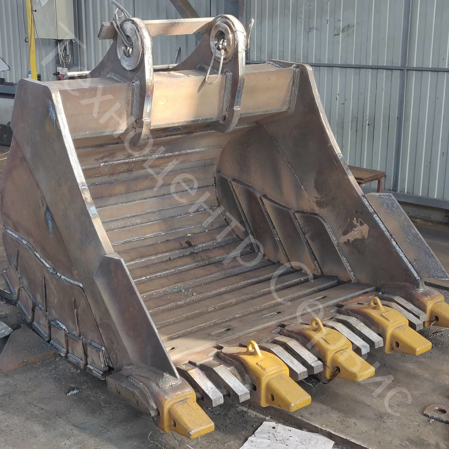 Ковш Volvo EC360 4