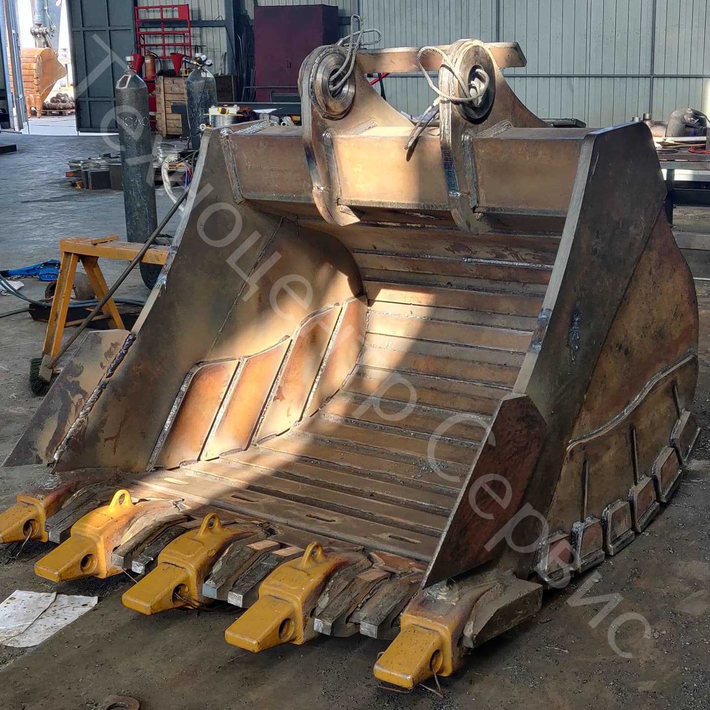 Ковш Volvo EC360 2